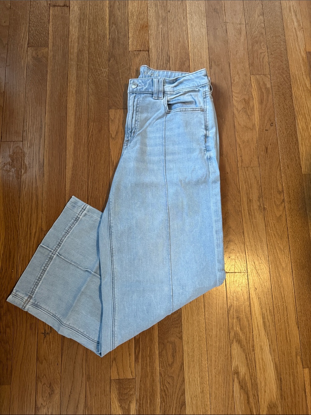 American Eagle Light Blue Men’s Straight-Leg Jeans 10